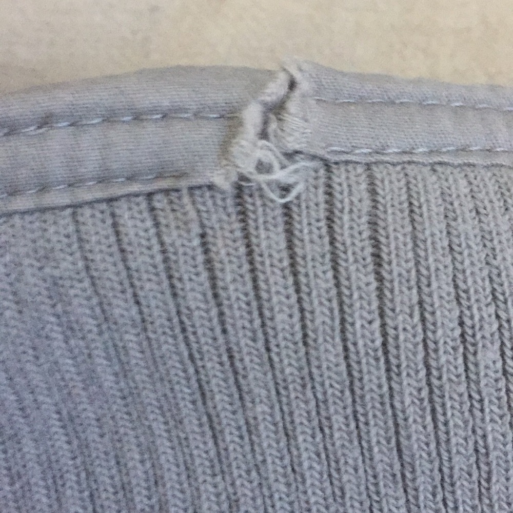 Gray jacket. - Picture 8 of 8
